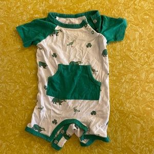 Kyte green shortall 3-6 mo